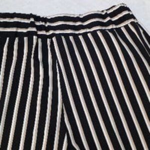 Robert Louis brand wide trousers, size L